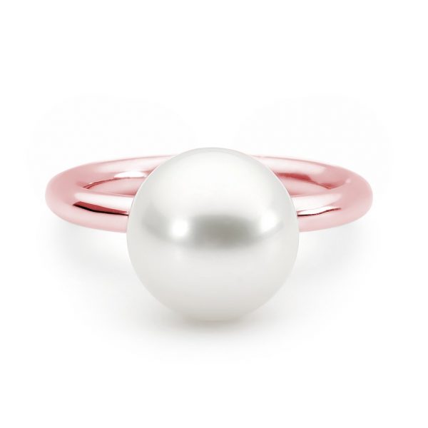 Modern White Freshwater Pearl Ring