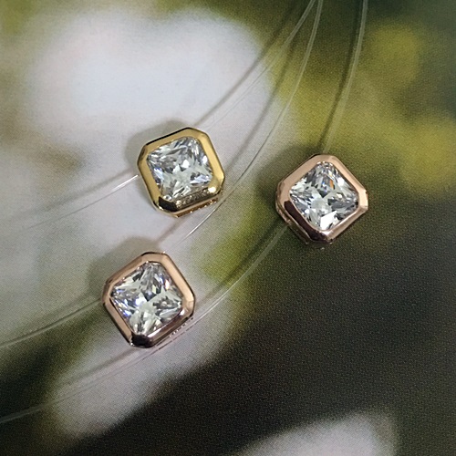Princess cut diamond necklace settings deals