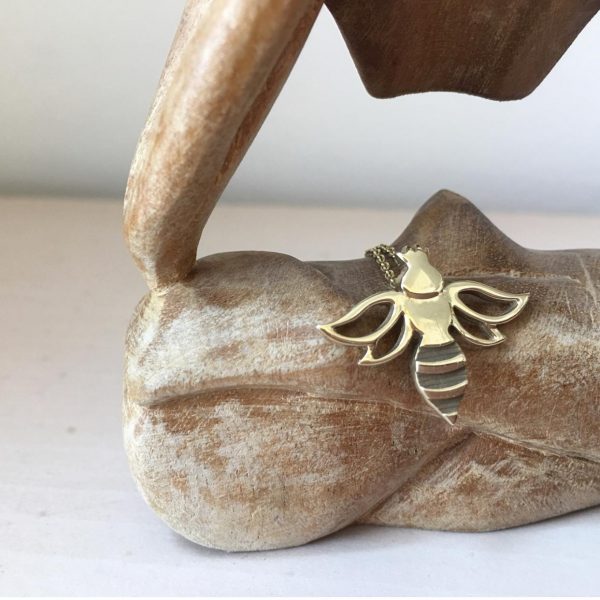 Beejewel Traditional Pendant