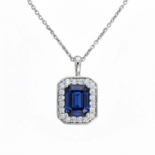 VINTAGE PENDANT EMERALD CUT